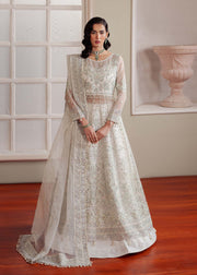 Elegant White Pakistani Party Dress for Special Occasions