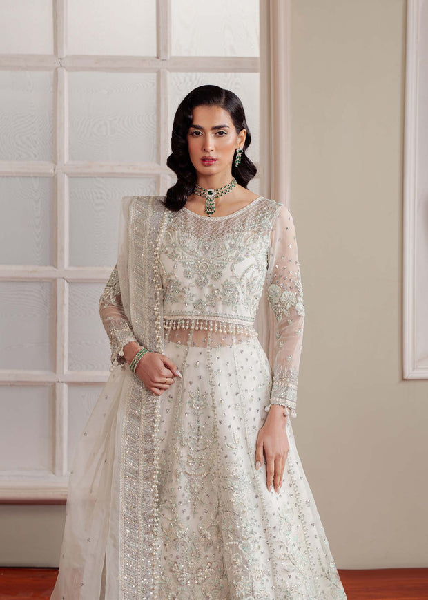 Elegant White Pakistani Party Dress for Special Occasions