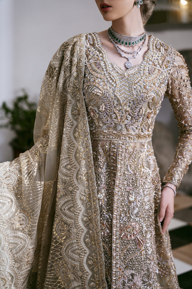 Enchanting Pale Brown Pakistani Bridal Dress for Elegance