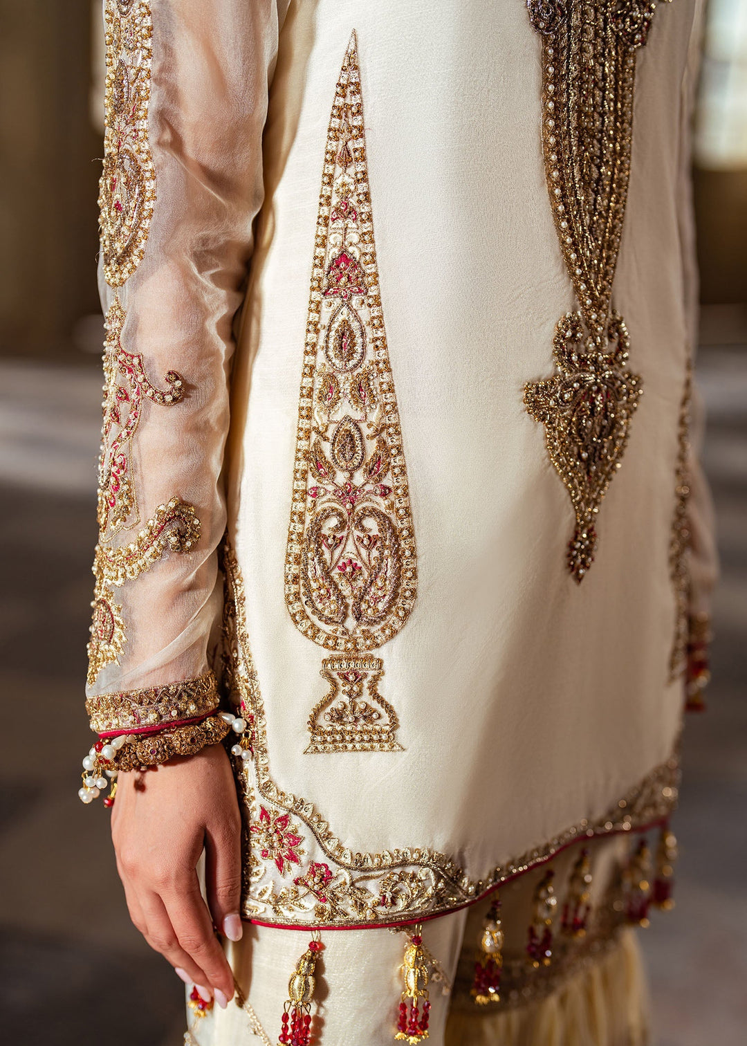 Stunning Zaina Organza Pakistani Bridal Dress Ensemble