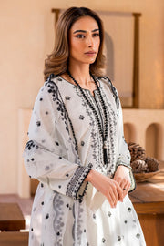 Elegant Embroidered Lawn Suit with Organza Dupatta
