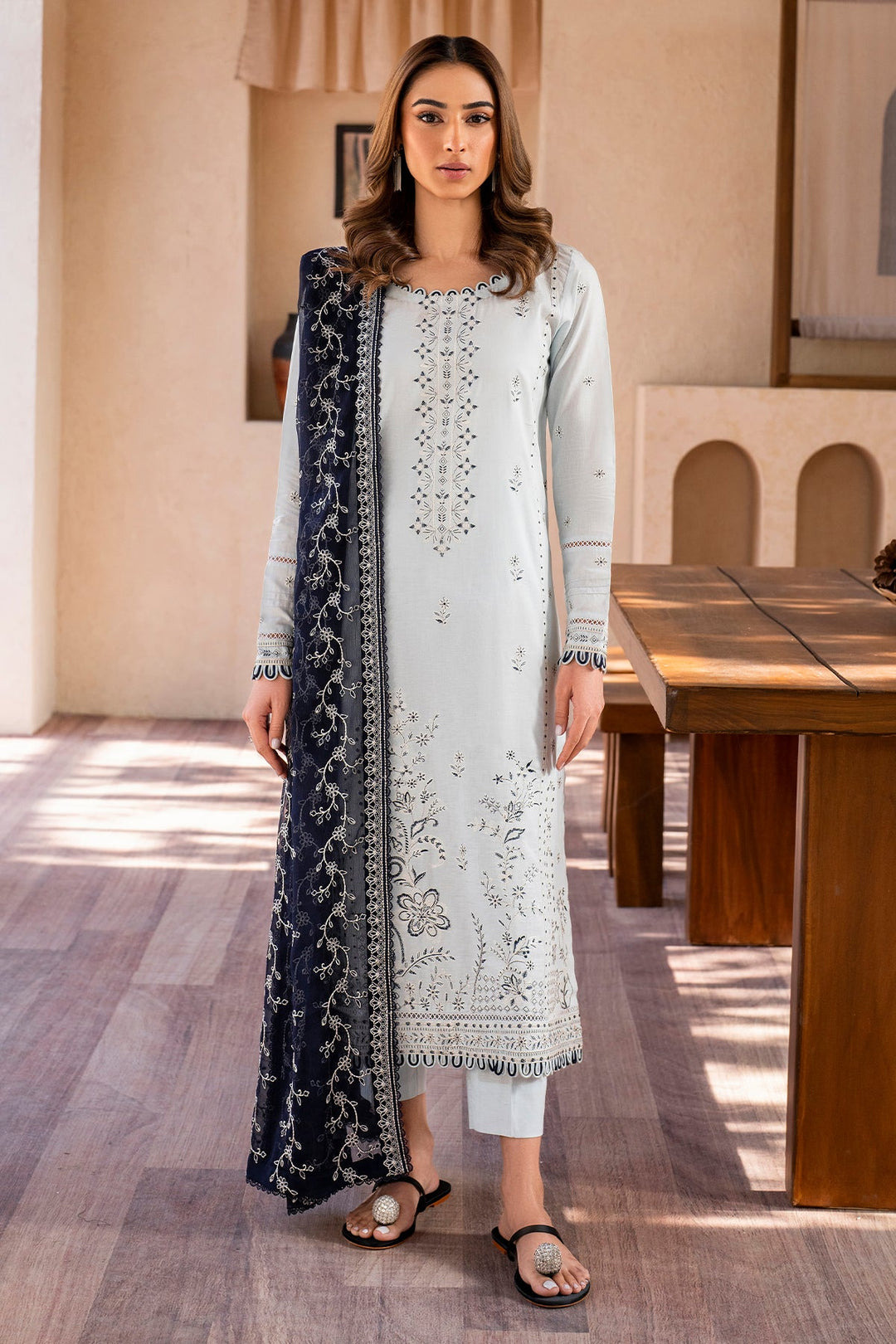 Elegant Embroidered Lawn Dress with Chiffon Dupatta