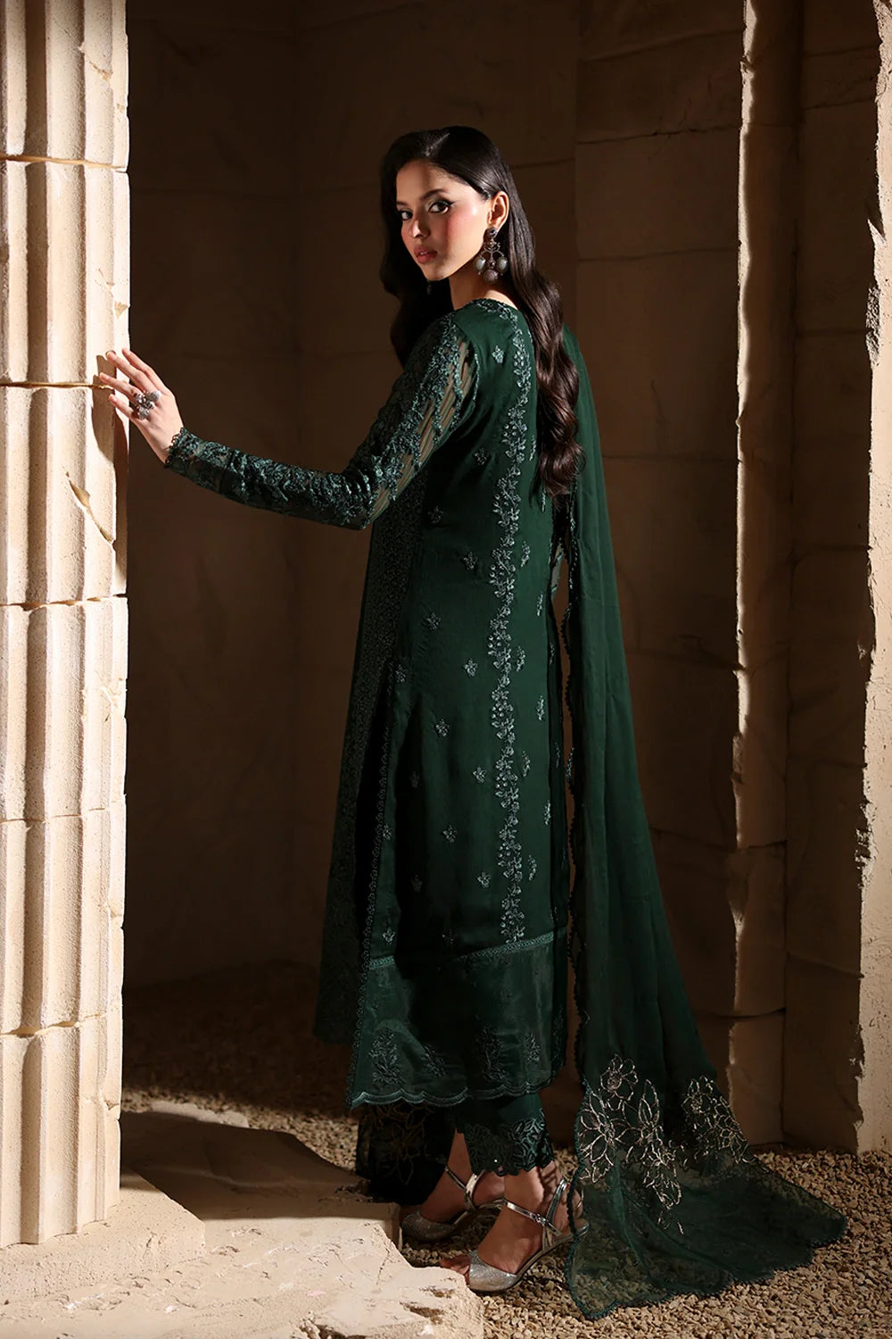 Elegant Dark Green Hand Embellished Chiffon Pakistani Party Dress