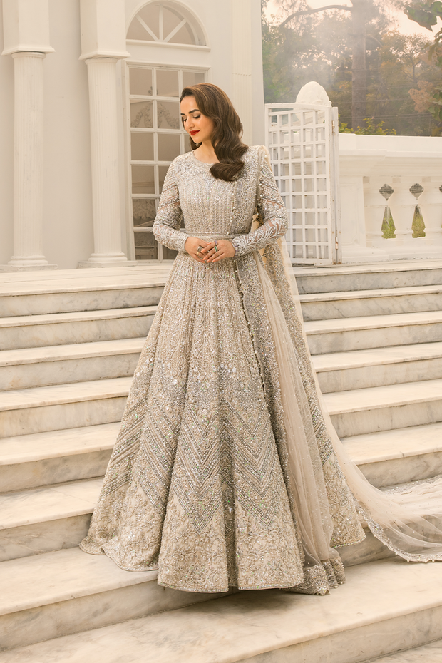 Elegant Embellished Bridal Maxi Style Pakistani Wedding Dress