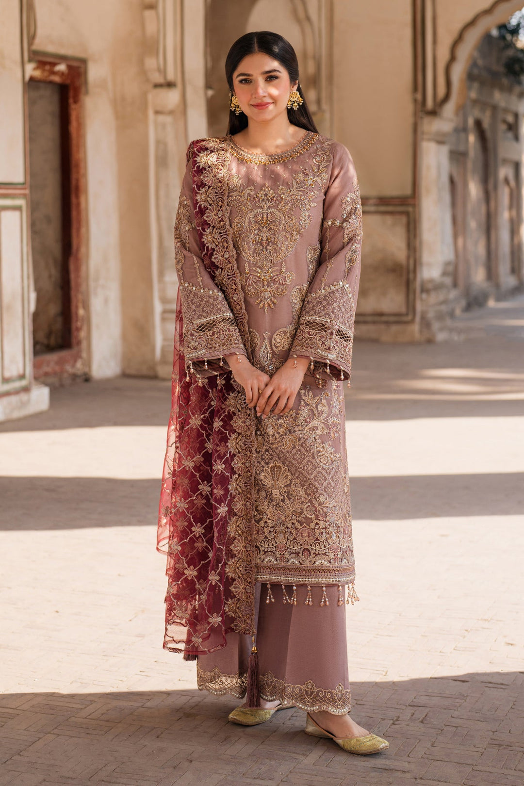 Elegant Light Pink Embroidered Pakistani Salwar Kameez with Dupatta