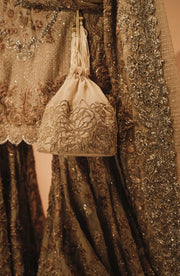 Elegant Pakistani Bridal Dress in Farshi Gharara Kameez Style
