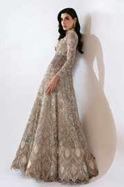 Elegant Pakistani Bridal Dress in Pink Pishwas Lehenga Style