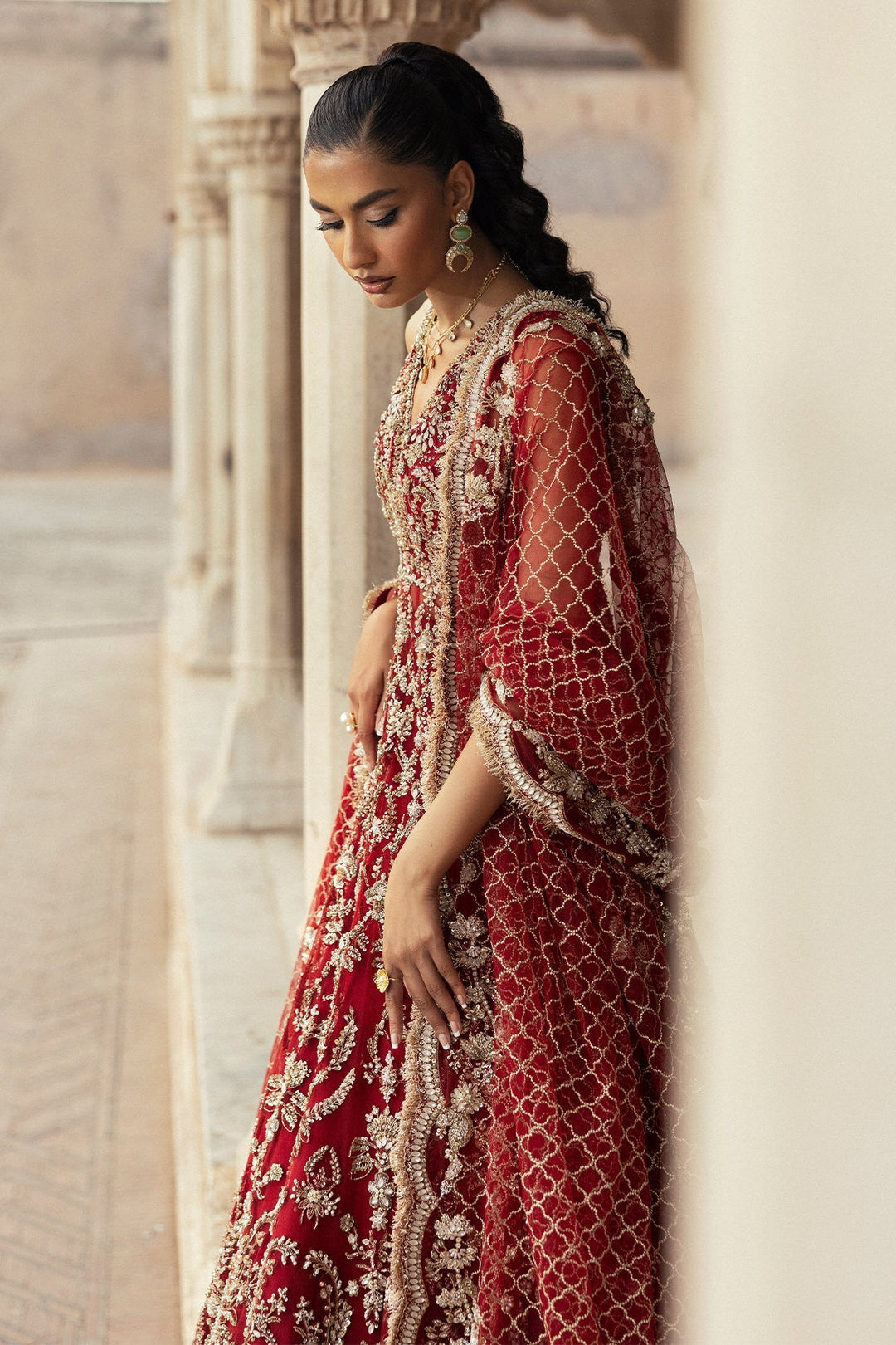 Elegant Red Pishwas Bridal Lehenga - Pakistani Bridal Fashion