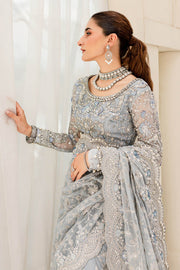 Elegant Pakistani Bridal Dress in Royal Saree Style for Wedding