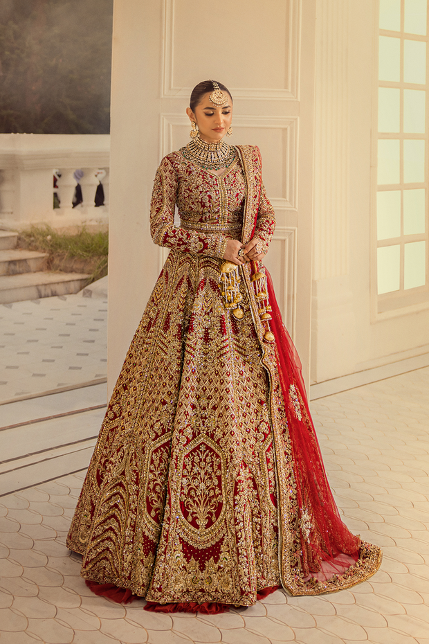Elegant Pakistani Bridal Dress in Wedding Lehenga Choli Style