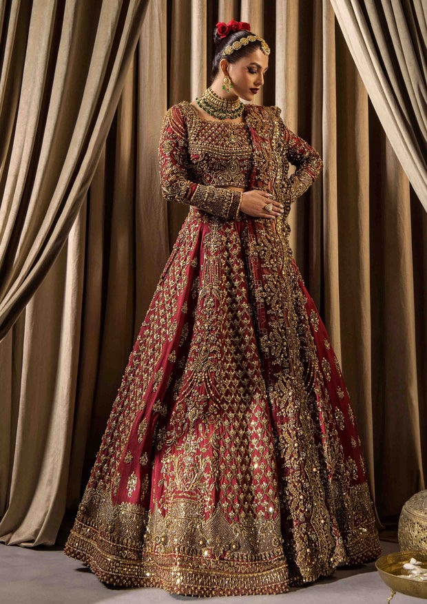 Elegant Pakistani Bridal Outfit in Wedding Lehenga Choli Style