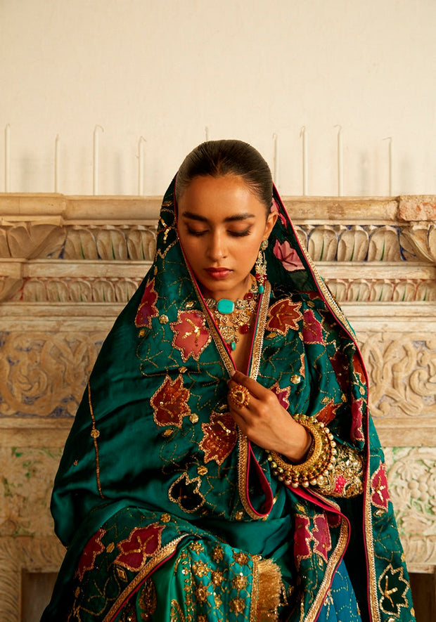 Elegant Pakistani Pishwas Frock with Wedding Lehenga Dress