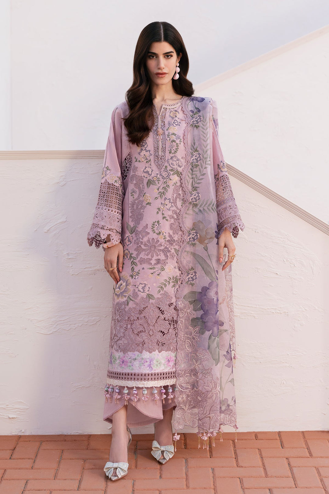 Elegant Pakistani Salwar Kameez in Schiffli Design with Chiffon Dupatta