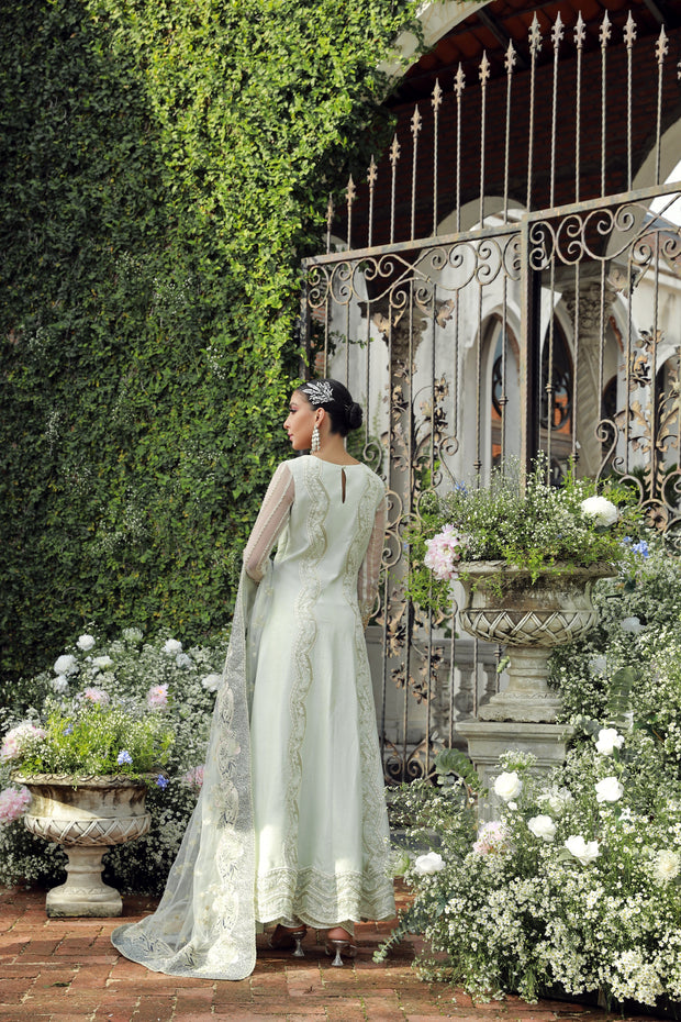 Elegant Pakistani Wedding Dress in Bridal Lehenga Choli Style