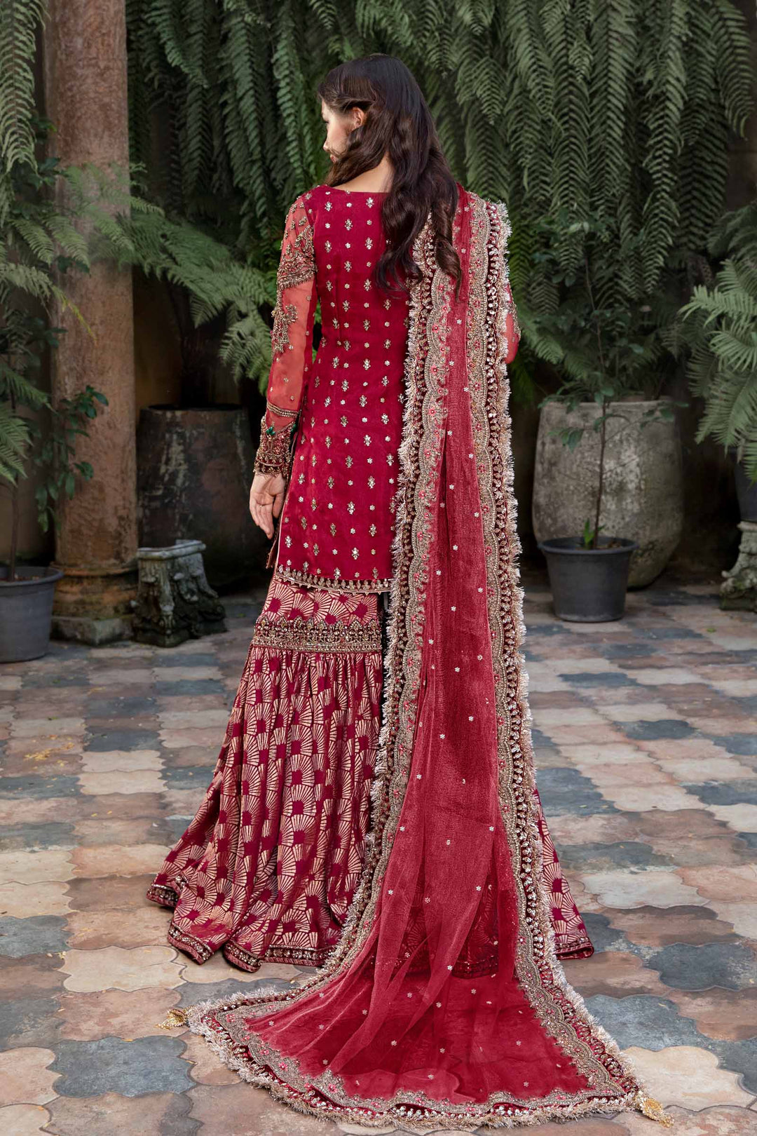 Elegant Pakistani Wedding Dress in Red Kameez and Gharara Style