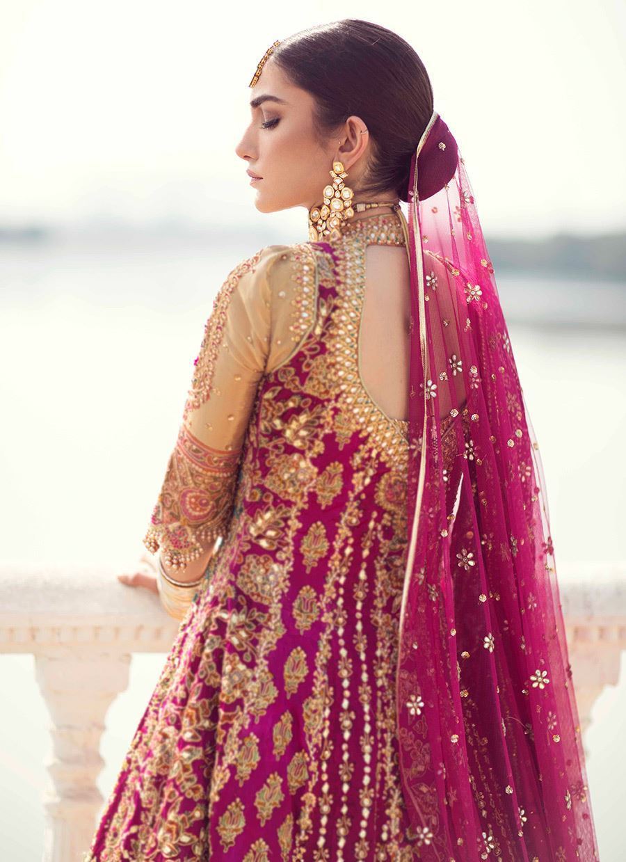 Elegant Bridal Lehenga in Pink Colors Wears For Bridal