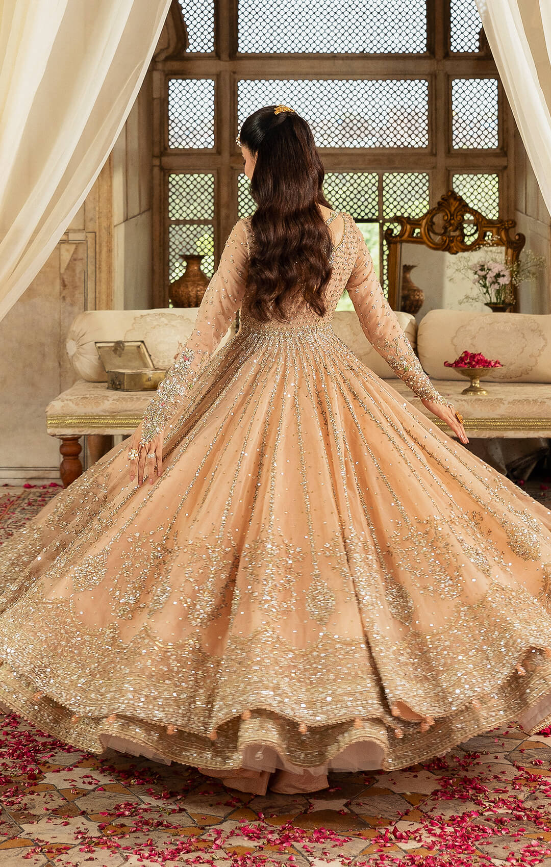 Elegant Pakistani Bridal Dress in Pishwas Lehenga Dupatta Style