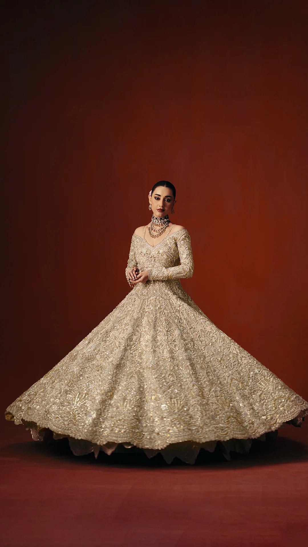 Elegant Pakistani Bridal Dress in Wedding Gown Dupatta Style