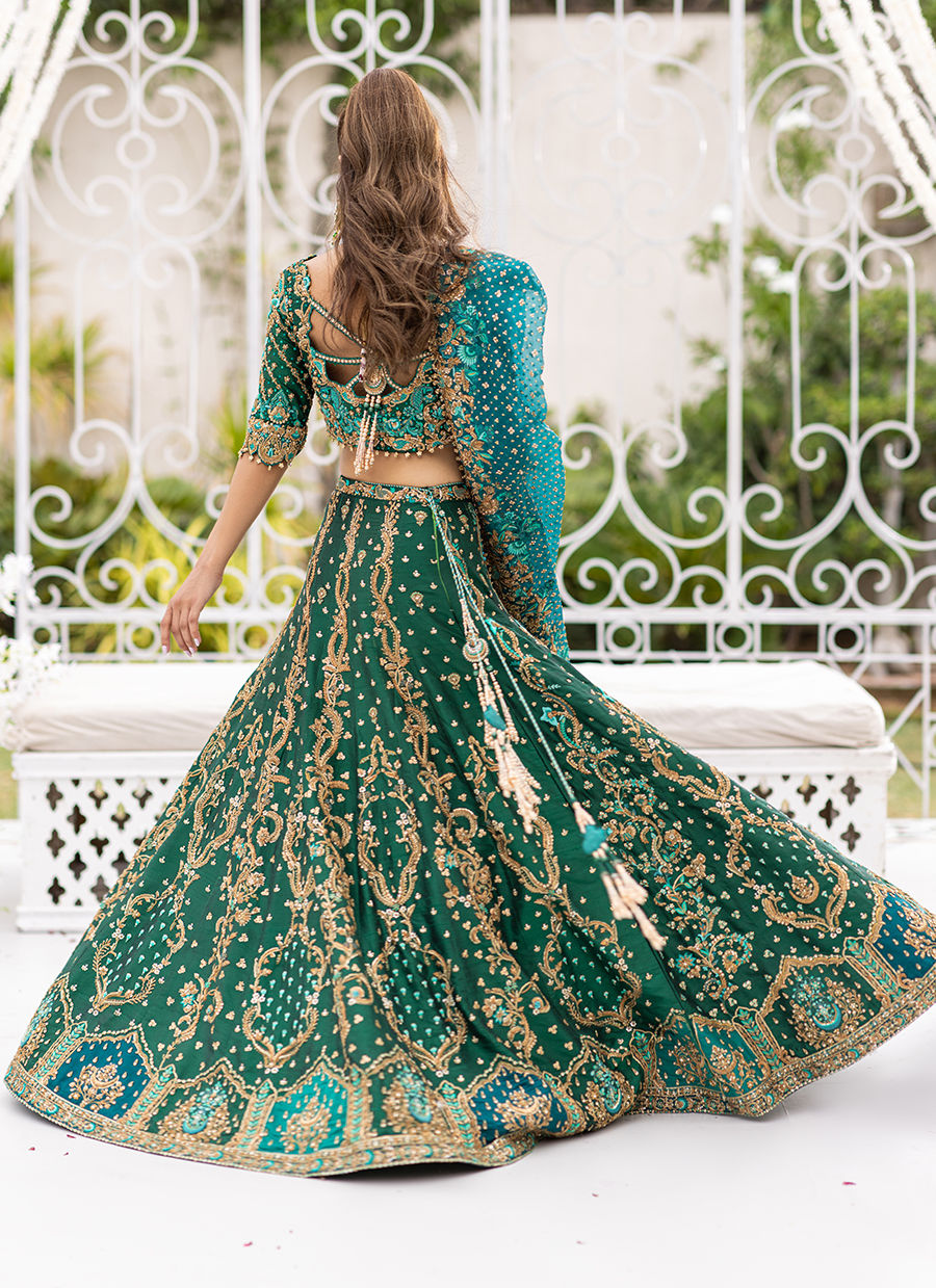 Emerald Pakistani Bridal Lehenga Choli | Luxurious Bridal Wear
