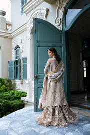 Elegant Pakistani Wedding Dress in Royal Lehenga Kameez Style