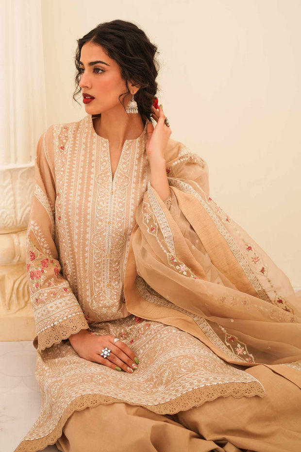 Embroidered Peach Pakistani Salwar Kameez For Party Dress