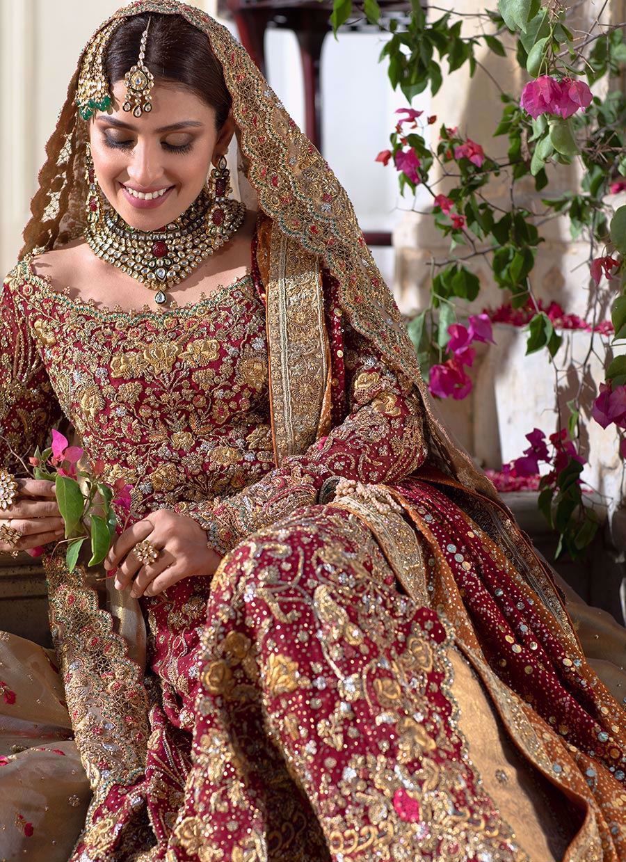 Elegant Red Pakistani Bridal Lehenga with Embroidery