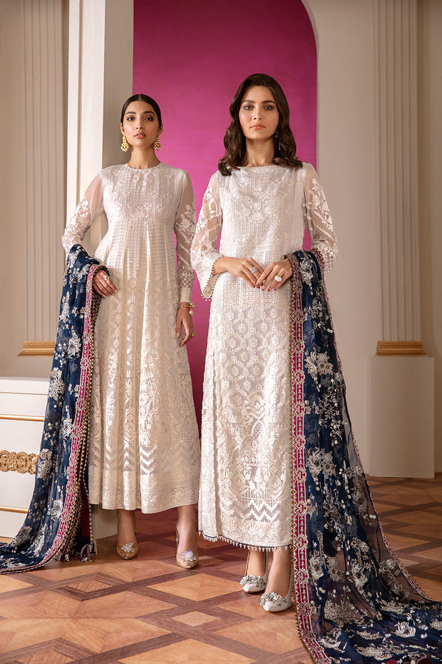 Heavily Embellished Floral White Pakistani Salwar Kameez Party Wear