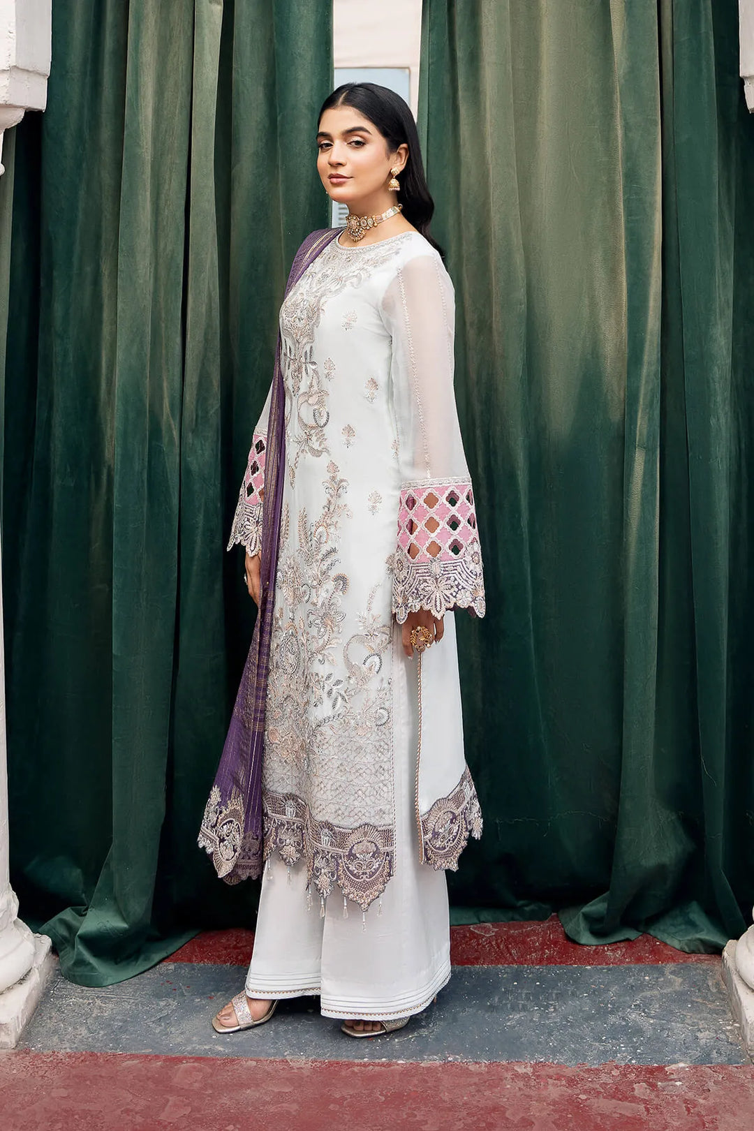 Embroidered Jacquard Dress Set With Dupatta E0Ca