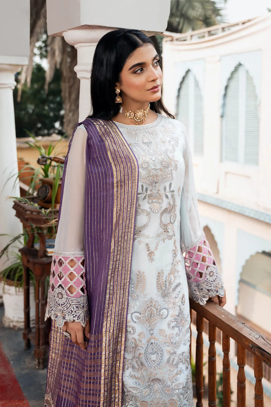 Embroidered Jacquard Dress Set With Dupatta E0Ca