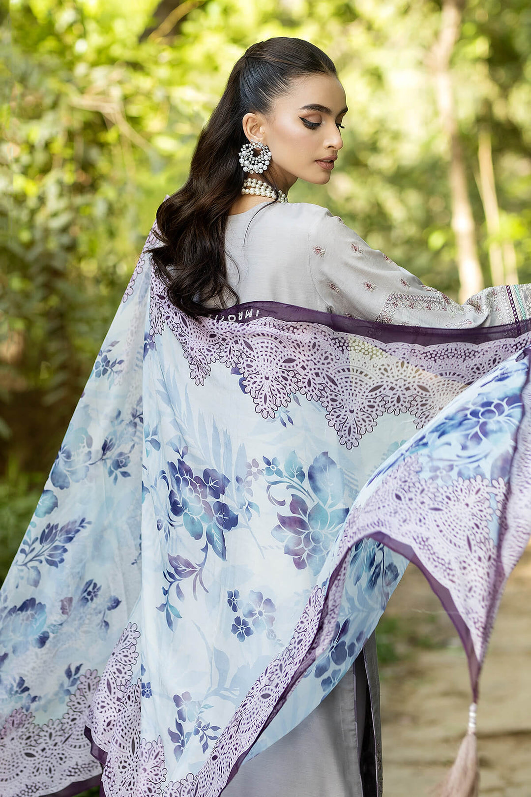 Embroidered Organza Ensemble With Dupatta 4965