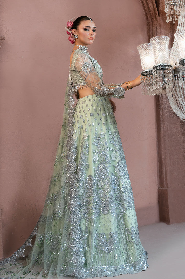 Elegant Pakistani Bridal Dress with Exquisite Embroidery