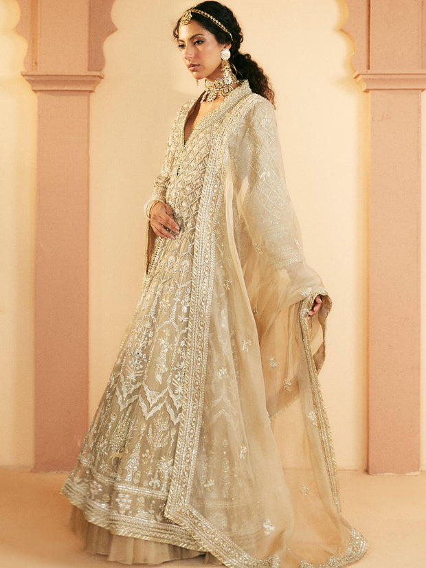 Pakistani Bridal Wear: Elegant Long Tapered Coat Set