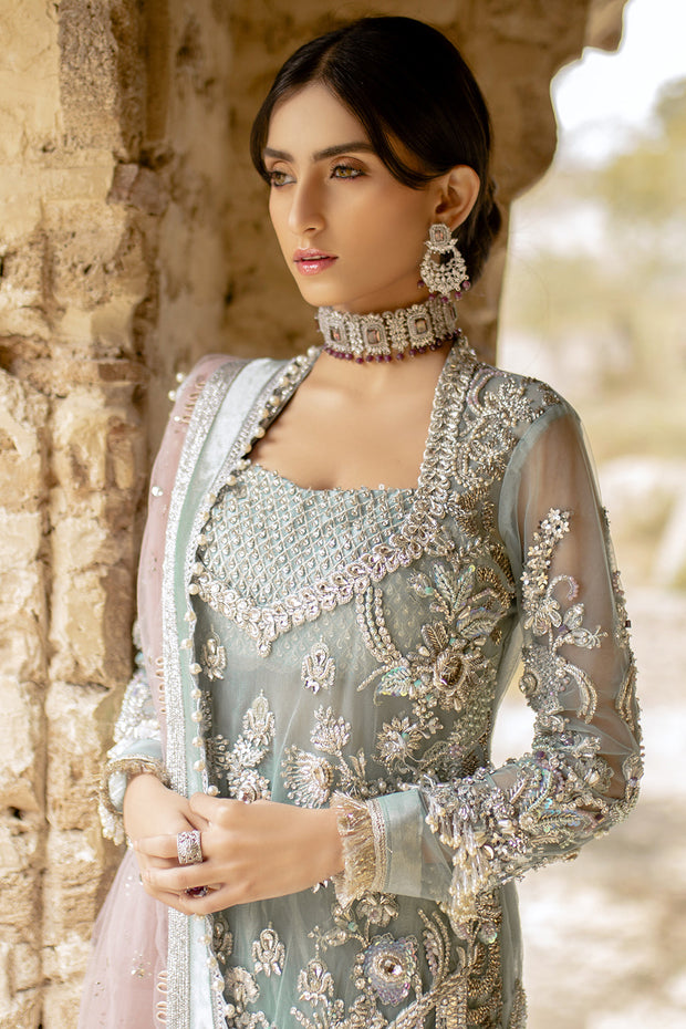 Elegant Lilac Pakistani Bridal Dress with Unique Embellishments