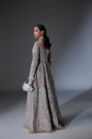 Elegant Subtle Pink Pakistani Bridal Dress for Special Occasions