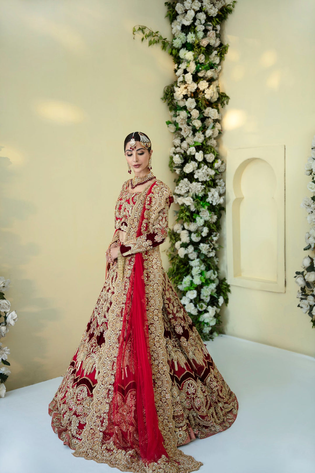 Regal Red Pakistani Bridal Dress with Luxurious Embellishments