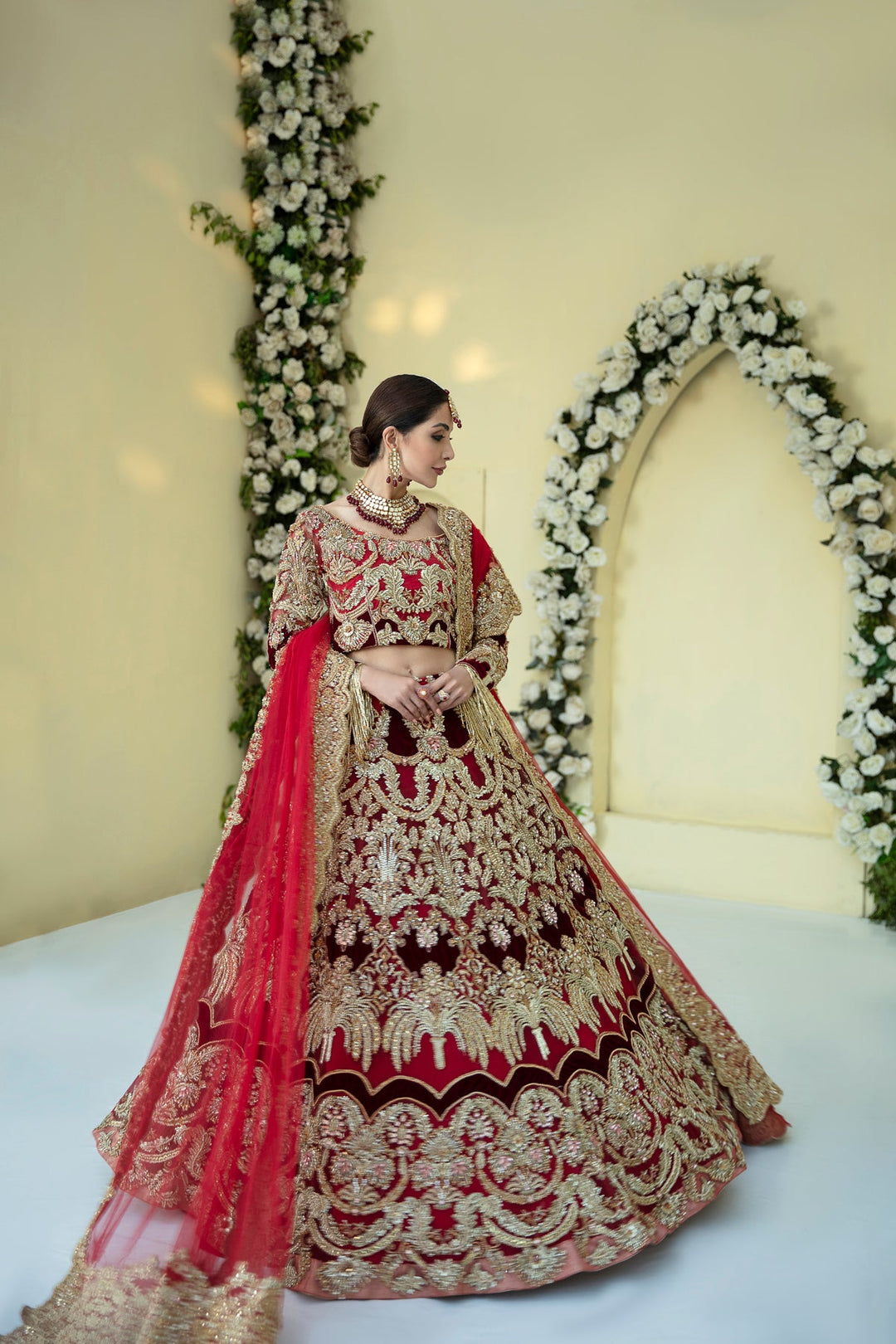 Regal Red Pakistani Bridal Dress with Luxurious Embellishments