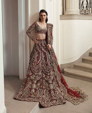 Indian Bridal Dress in Wedding Red Choli Lehenga Style LARGE Indian Bridal Dress in Wedding Red Choli Lehenga Style LARGE