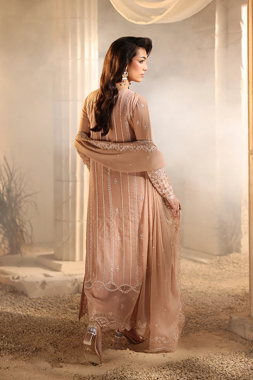 Elegant Tea Pink Hand Embellished Chiffon Pakistani Party Dress