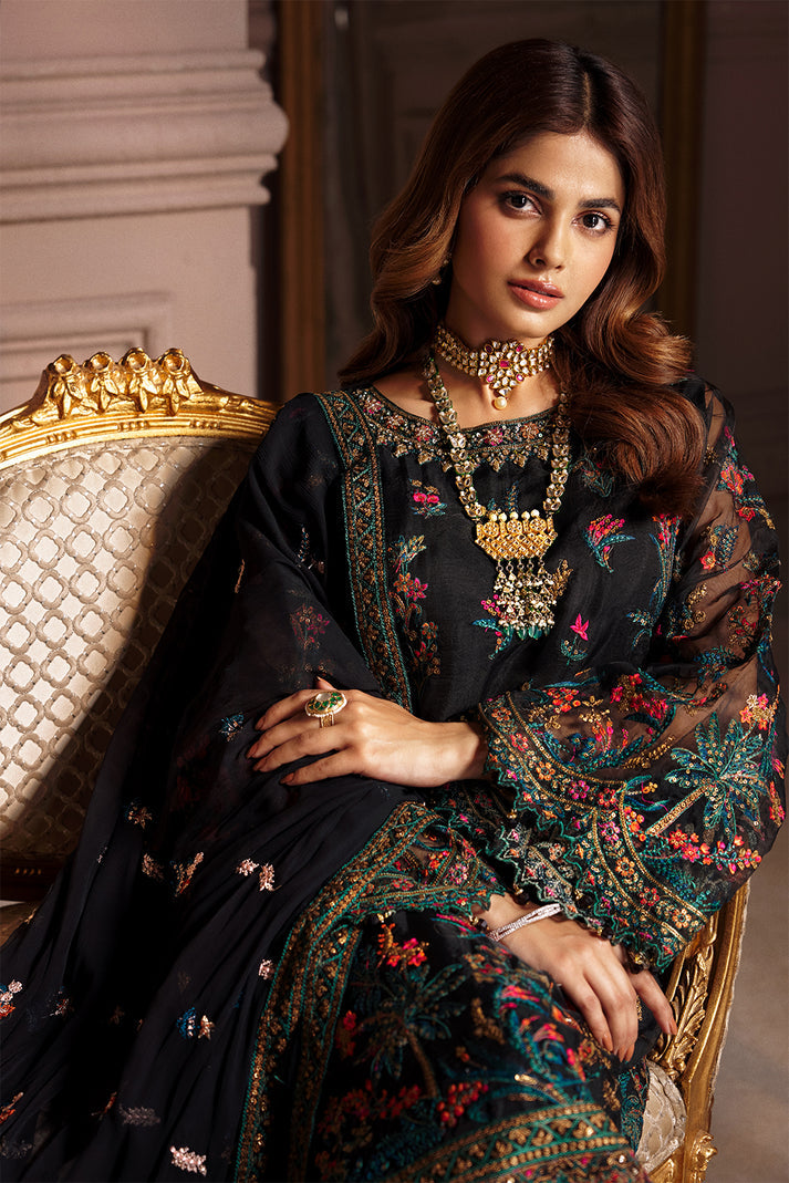Latest Black Kameez Trouser Dupatta Pakistani Wedding Dress