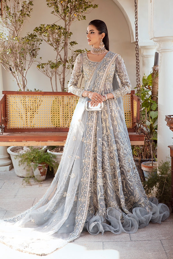Latest Bridal Gown Lehenga and Dupatta Pakistani Wedding Dress