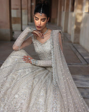 Latest Embellished Bridal Lehenga Choli Dupatta for Wedding