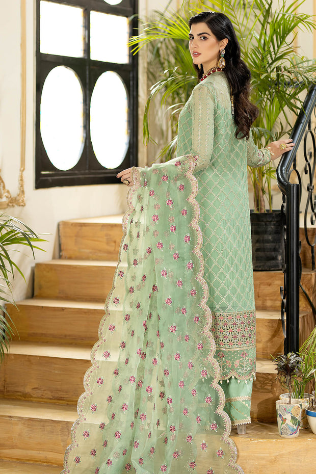 Latest Embroidered Pakistani Salwar Kameez in Premium Chiffon