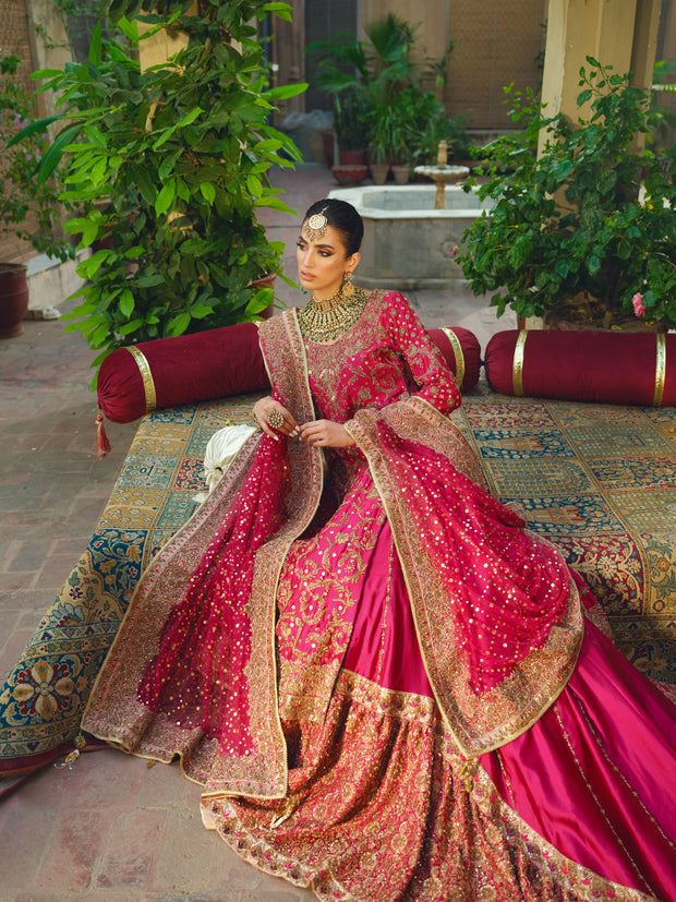 Latest Farshi Lehenga Kameez Dupatta Pakistani Bridal Dress