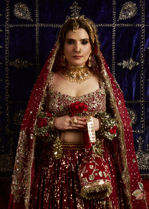 Latest Indian Bridal Dress in Wedding Choli and Lehenga Style
