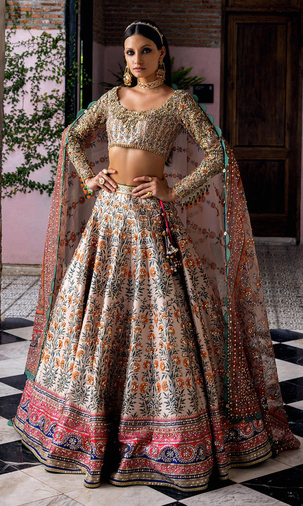 Latest Indian Bridal Dress in Wedding Lehenga and Choli Style