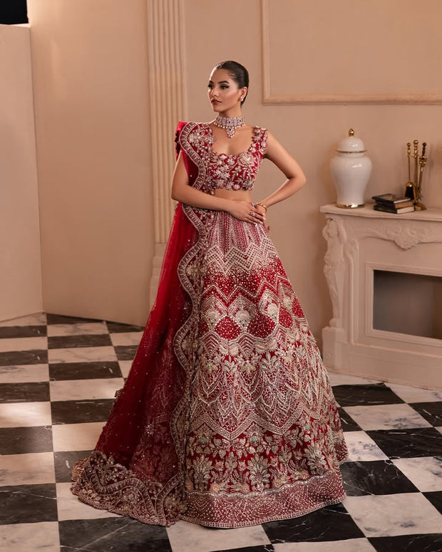 Latest Indian Bridal Dress in Wedding Red Choli Lehenga Style
