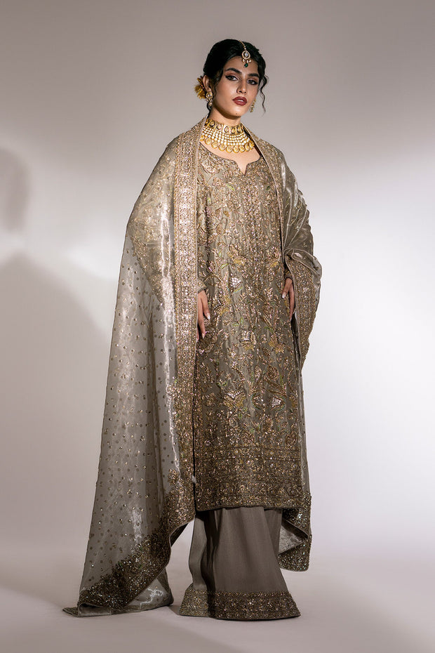 Latest Kameez Trouser Dupatta Royal Pakistani Wedding Dress
