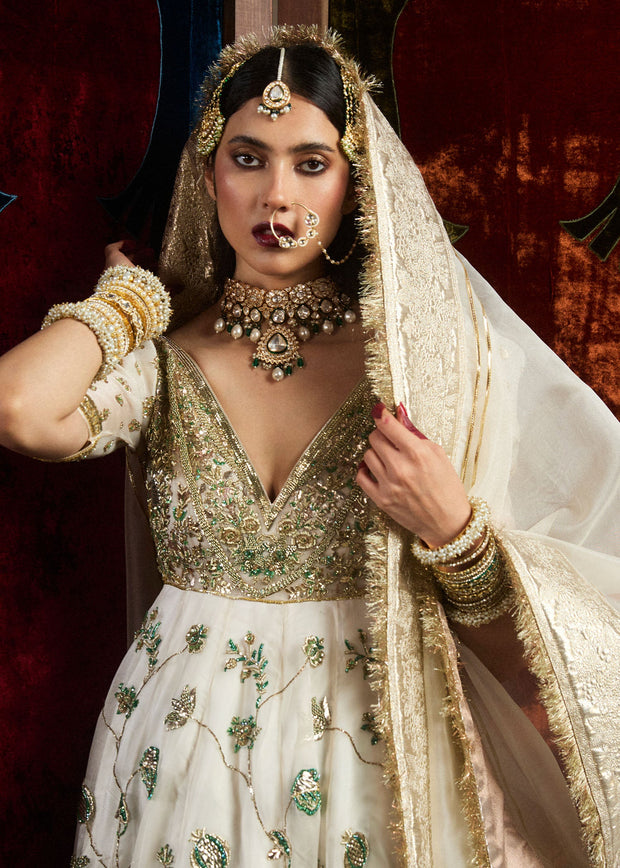 Latest Pakistani Bridal Dress in Ivory Pishwas Lehenga Style