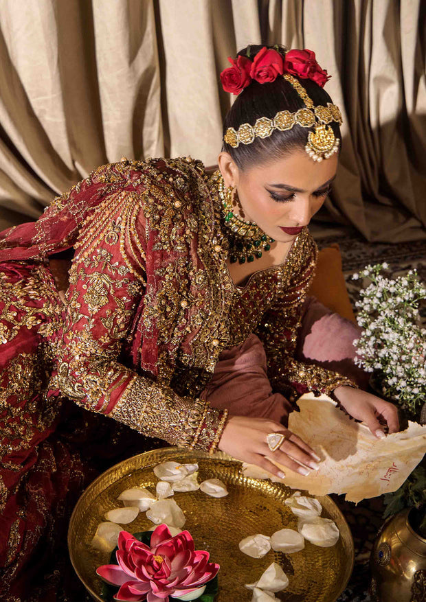 Latest Pakistani Bridal Outfit in Wedding Lehenga Choli Style