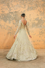 Latest Pakistani Wedding Dress in Bridal Gown Lehenga Style